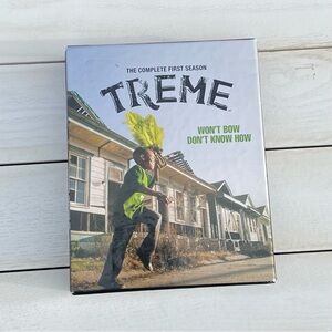 Treme - The Complete First Season Blu Ray 4 Disk Set in Box